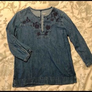 GAP embroidered denim/chambray shirt